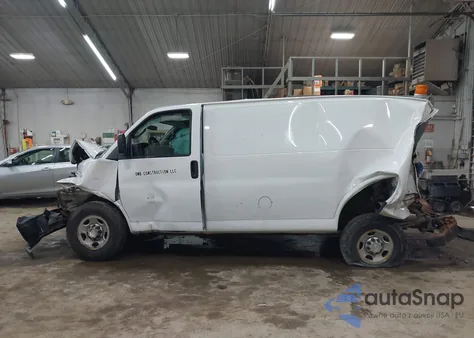 2017 Chevrolet Express G2500 Work Van from USA, damaged, VIN 1GCWGAFFXH1188717